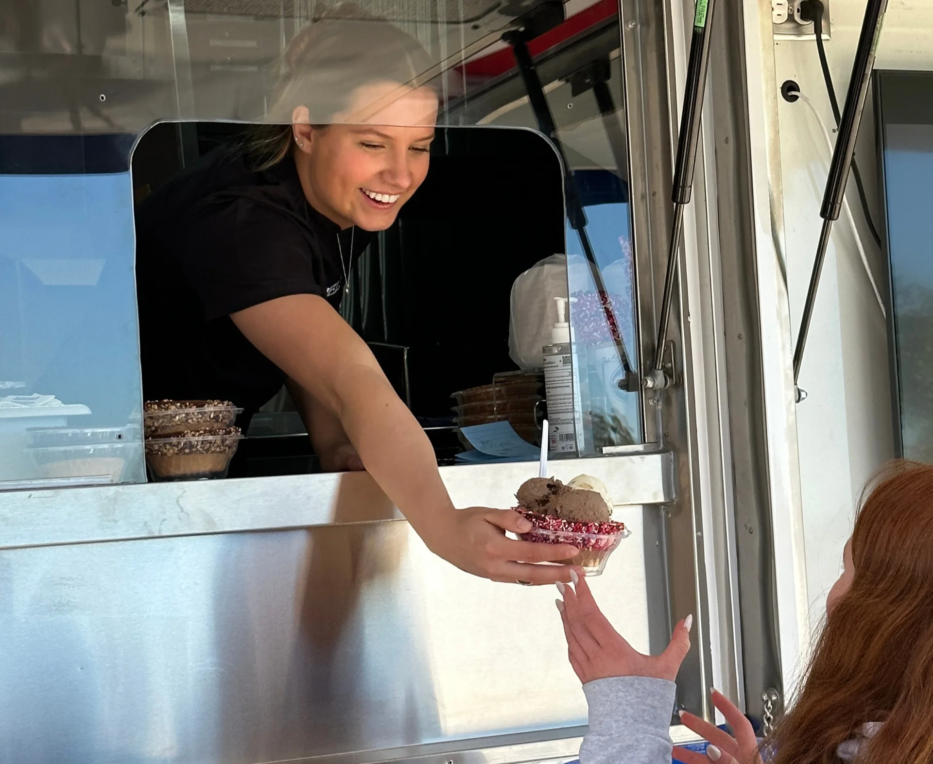 Handel's on Wheels team member